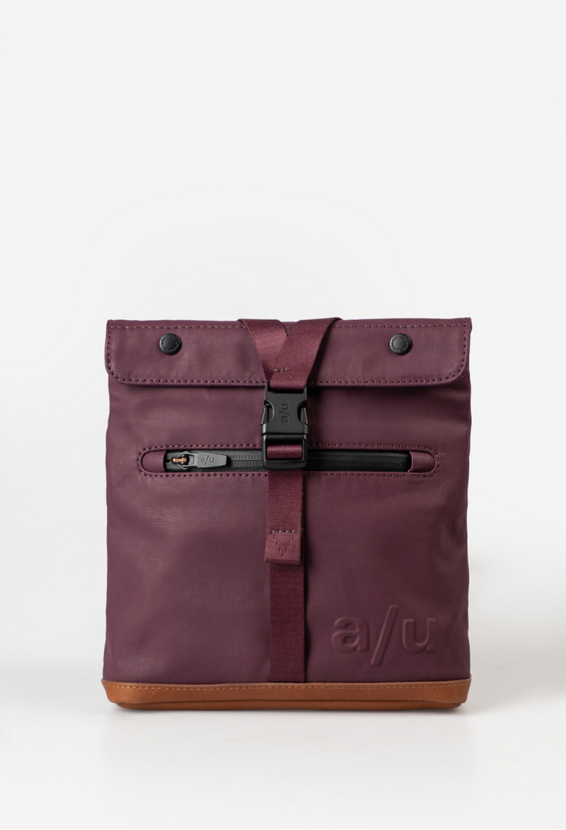Aunts & Uncles Tsu Gürteltasche