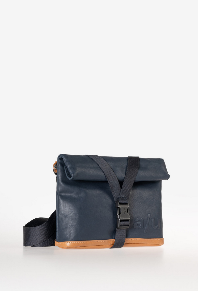 Aunts & Uncles Tsu Gürteltasche