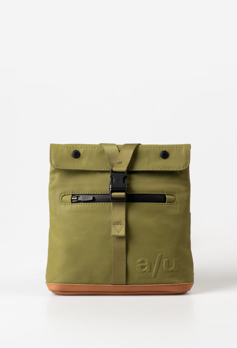 Aunts & Uncles Tsu Gürteltasche