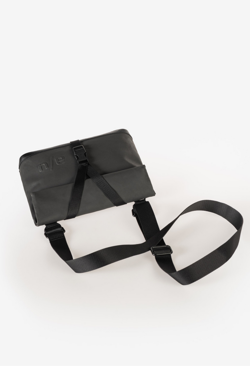 Aunts & Uncles Yao Überschlagtasche