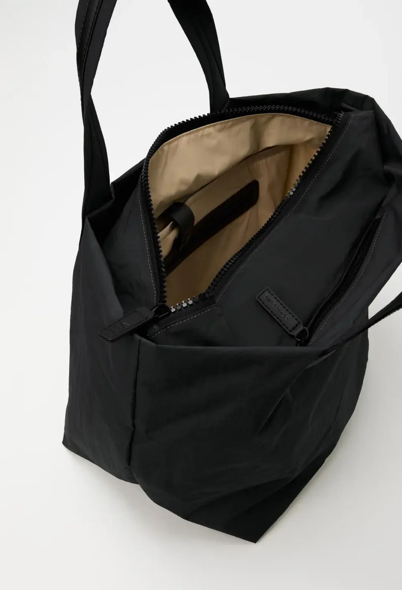 VeeCollective Porter Essence Shopper