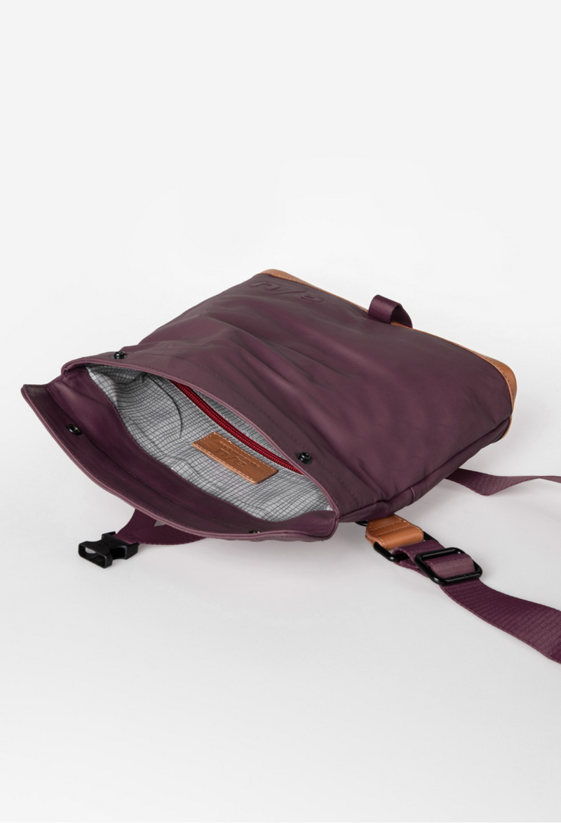 Aunts & Uncles Yao Überschlagtasche