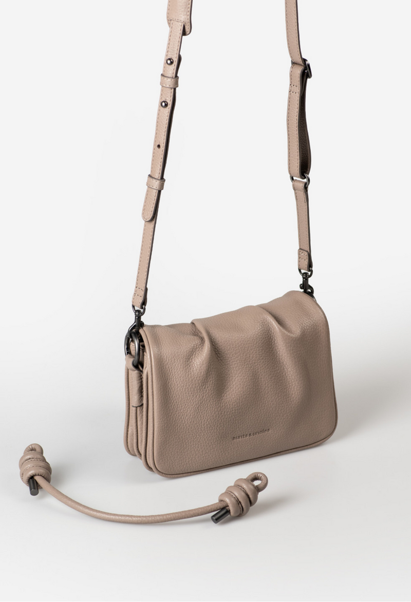 Aunts & Uncles Twinkle Überschlagtasche