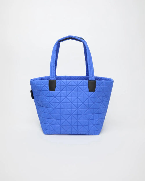Blau / M