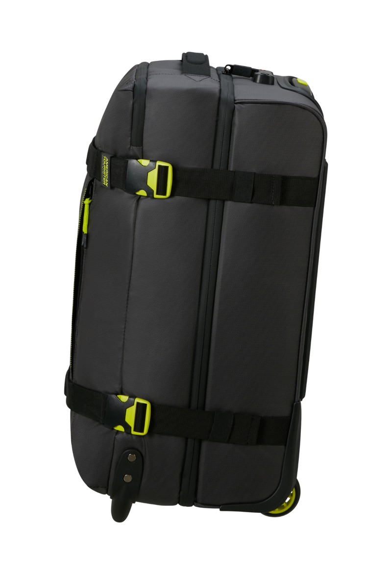 American Tourister Urban Track Duffle Wasserdichte Reisetasche mit Rollen