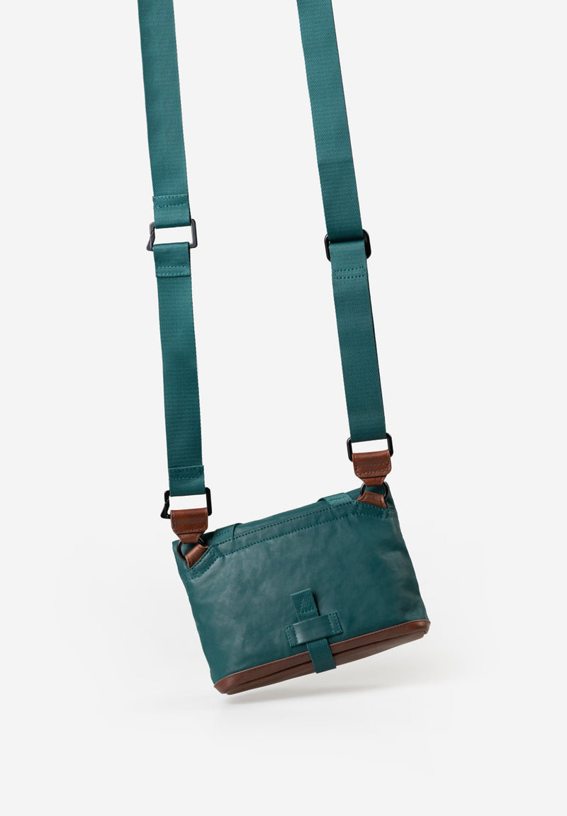Aunts & Uncles Tsu Gürteltasche