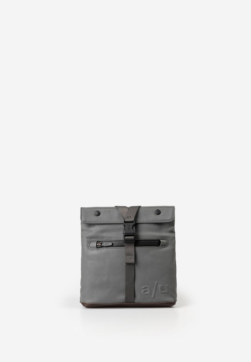 Aunts & Uncles Tsu Gürteltasche