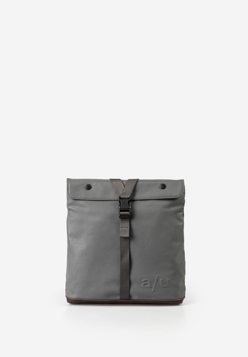 Aunts & Uncles Yao Überschlagtasche