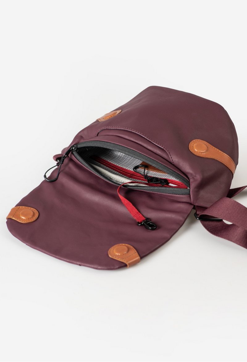 Aunts & Uncles Kazo Überschlagtasche