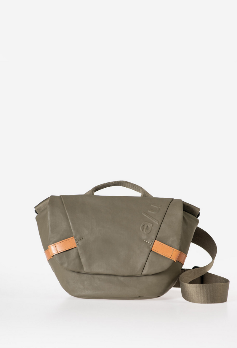 Aunts & Uncles Kazo Überschlagtasche