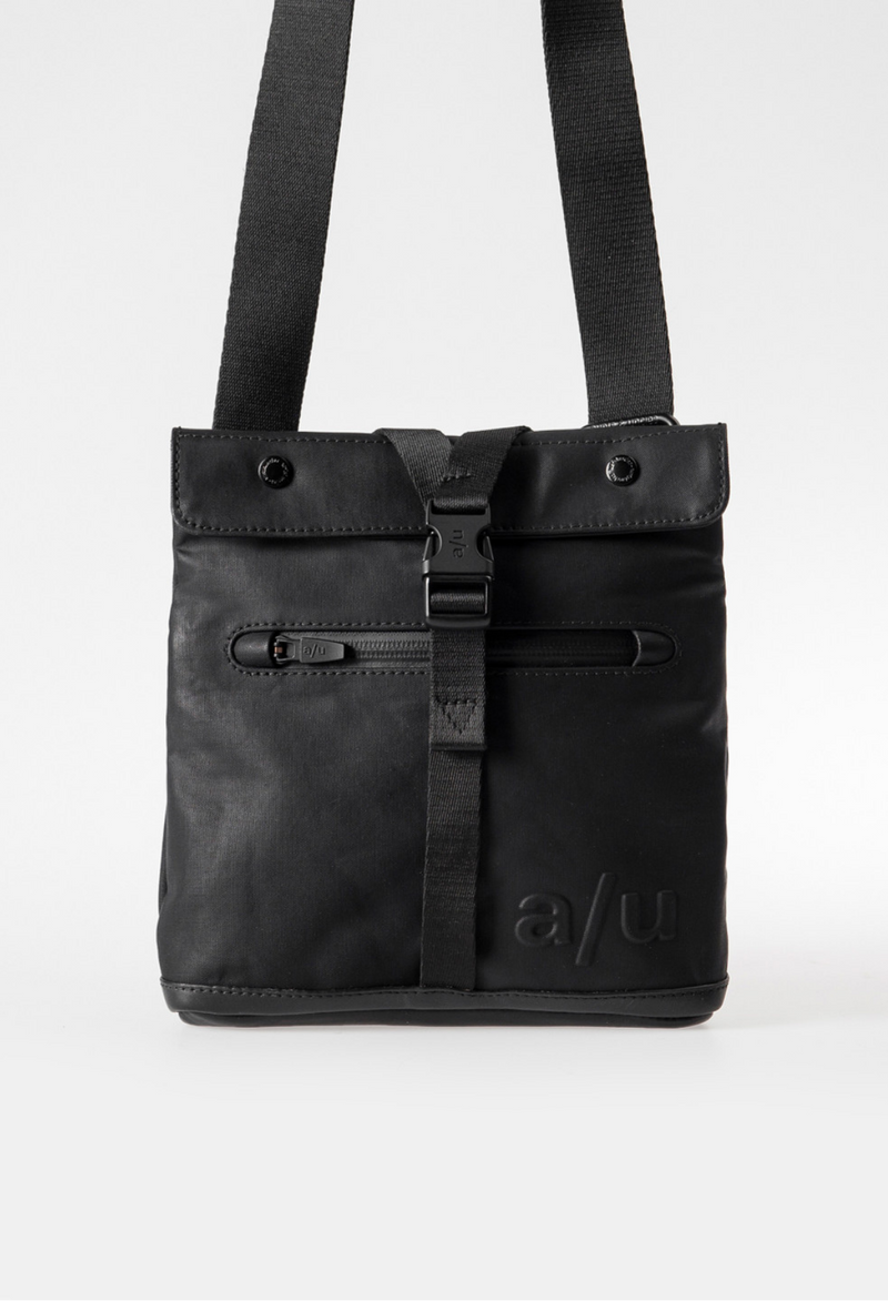 Aunts & Uncles Tsu Gürteltasche