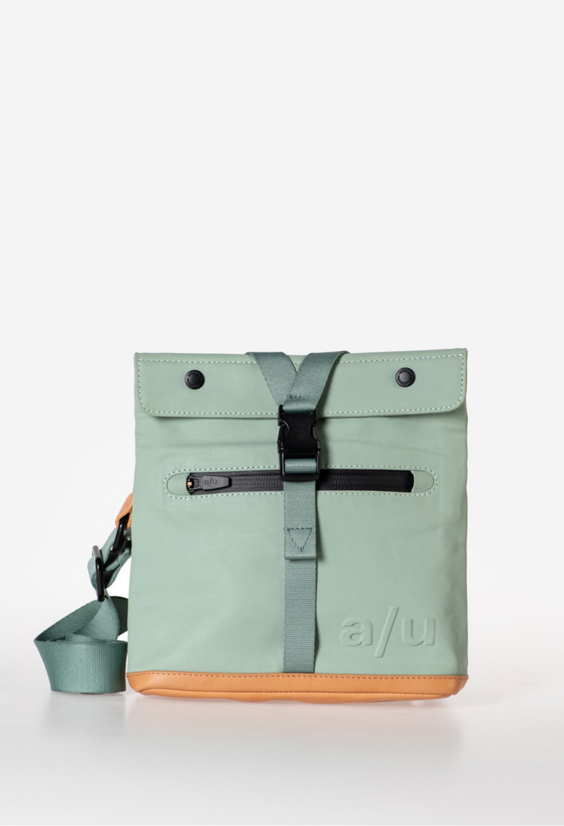 Aunts & Uncles Tsu Gürteltasche