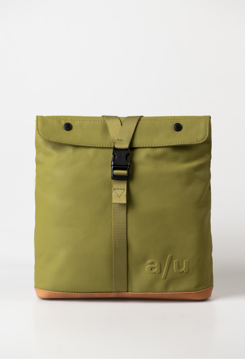 Aunts & Uncles Yao Überschlagtasche