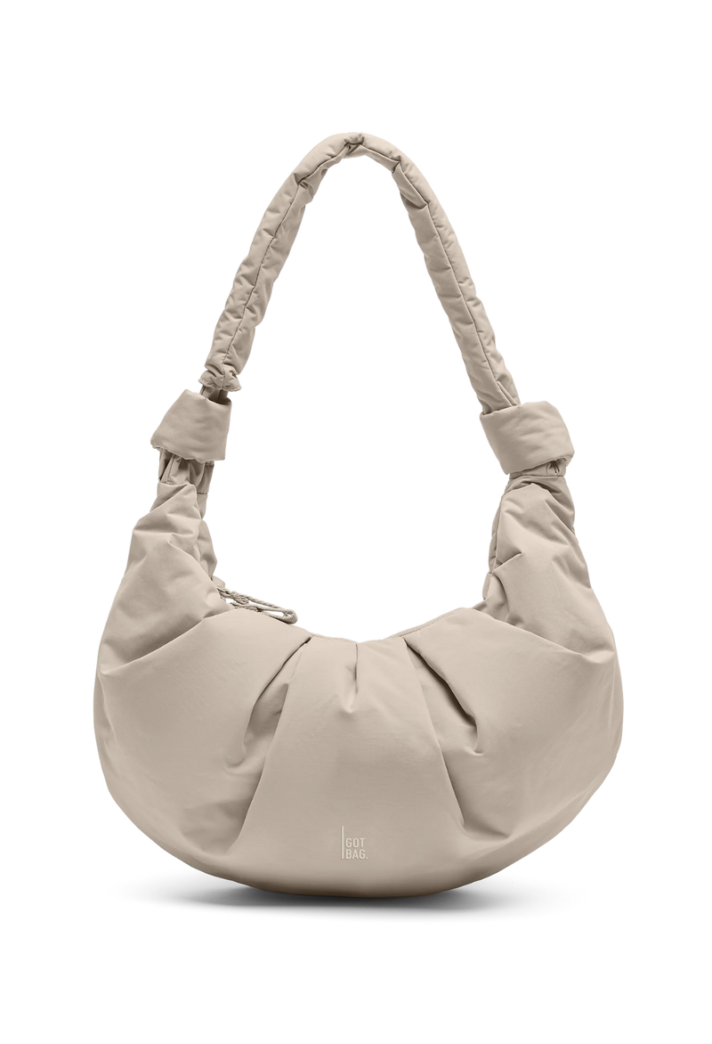 Got Bag Pleat Moon Bag Monochrome