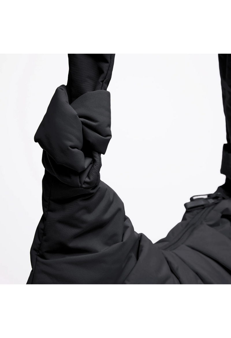 Got Bag Pleat Moon Bag Monochrome