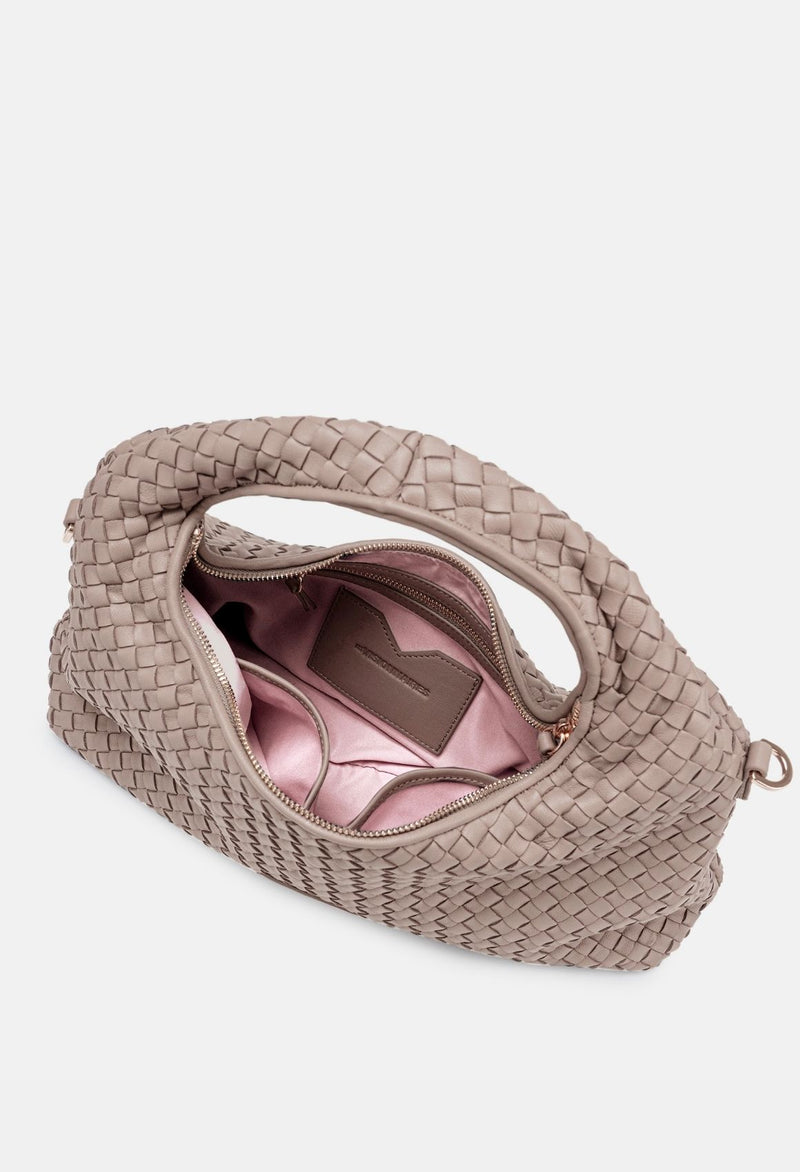 Les Visionnaires Sadie Grande Weave Cozy Riemenhandtasche