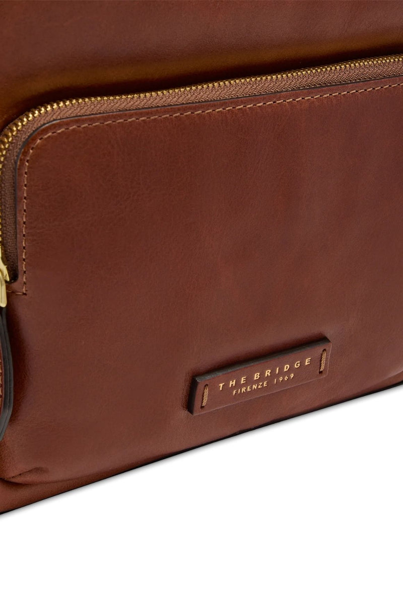 The Bridge Story Larisssa Rucksack