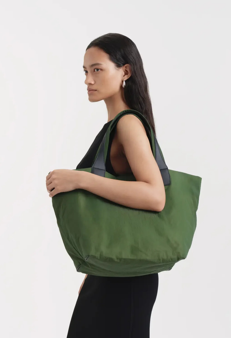 VeeCollective Porter Essence Shopper