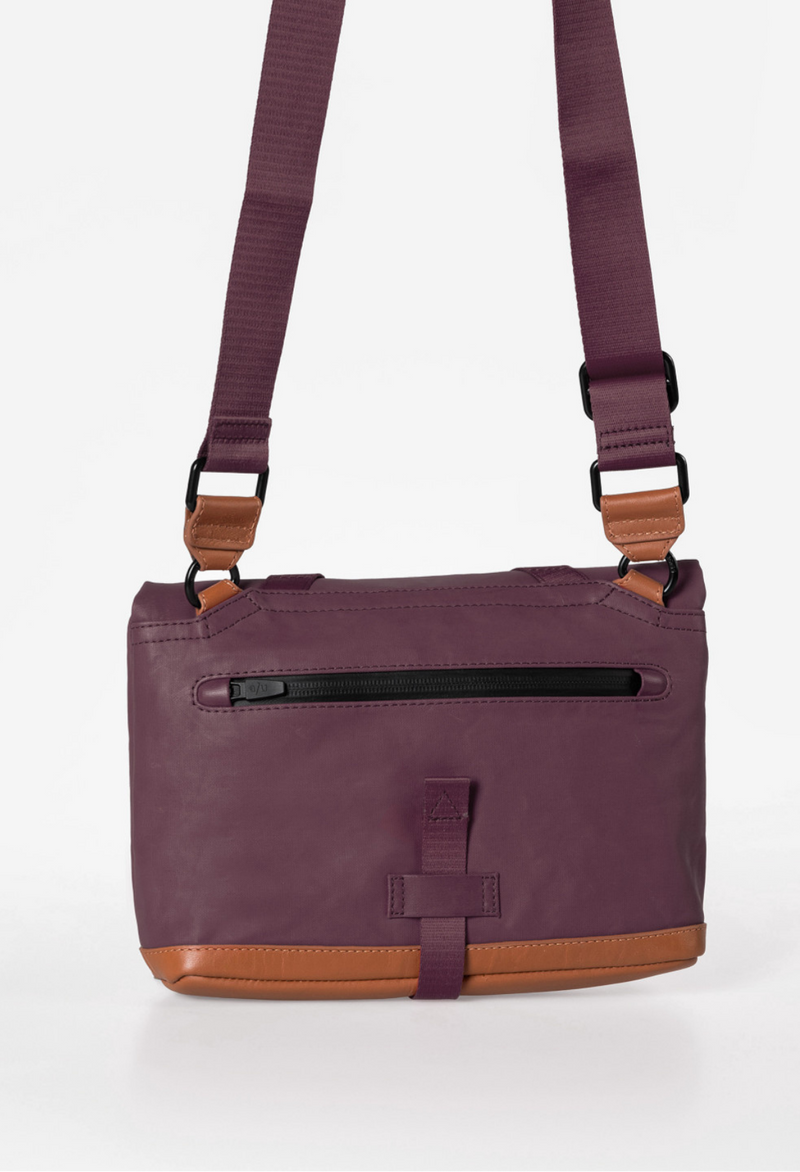Aunts & Uncles Yao Überschlagtasche