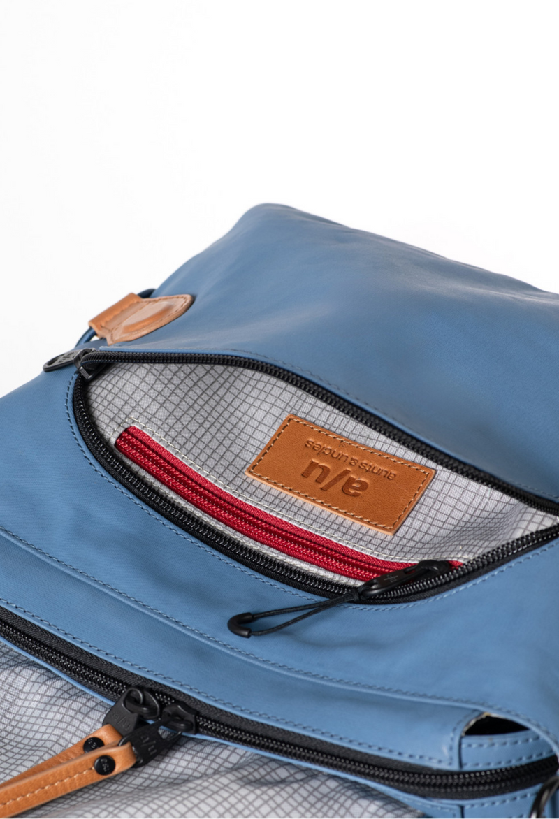 Aunts & Uncles Sendai Umhängetasche